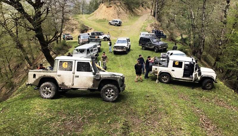 ورود خودروی آفرود و تور بدون مجوز به جنگل ابر ممنوع